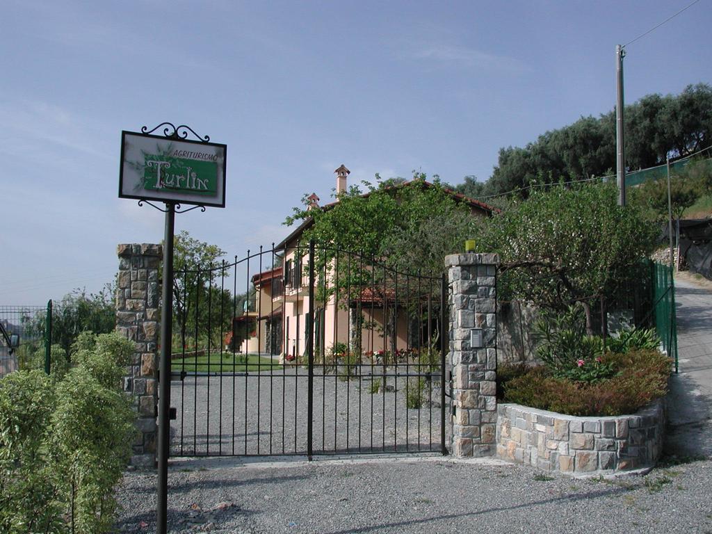 Agriturismo Turlin Vallebona Экстерьер фото